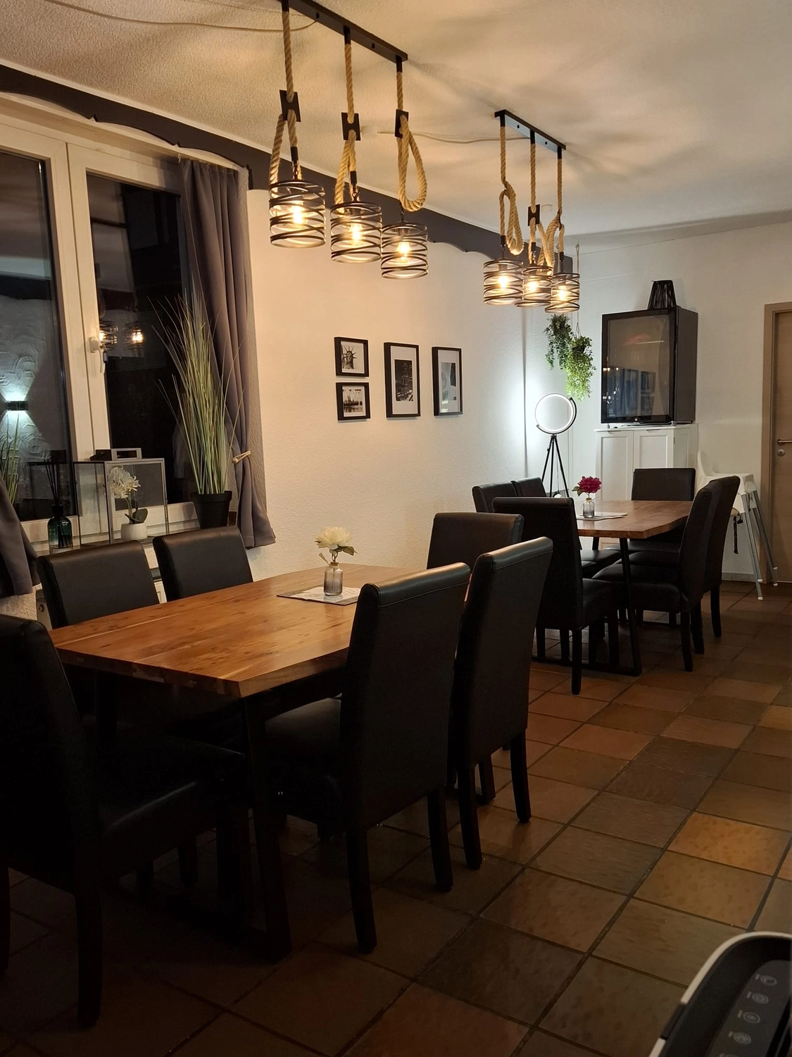 Dat Maatnn - Gastronomie - Burger und Pommes